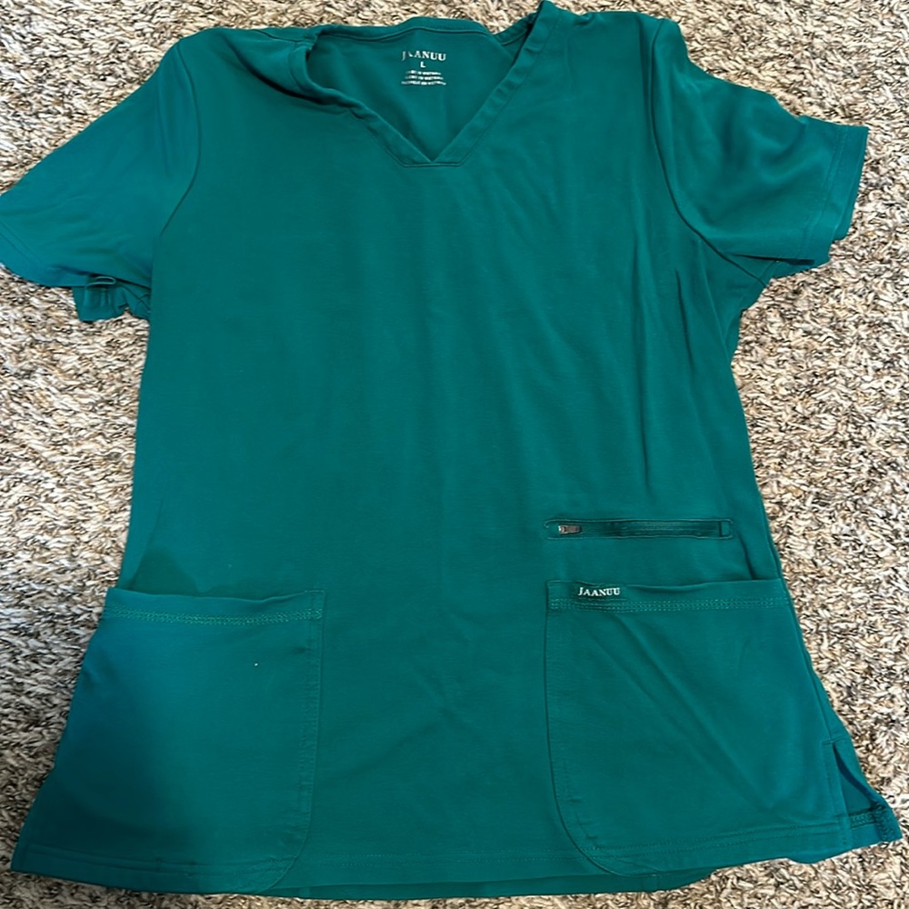 Jaanuu Scrub Top- Size L